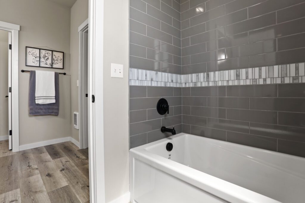 Bath & Washroom Gallery