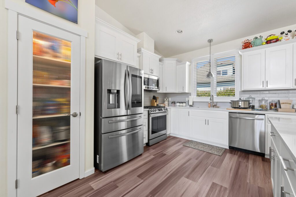 Home Plan 2232 kitchen.