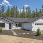 Home Plan 1721 front exterior.