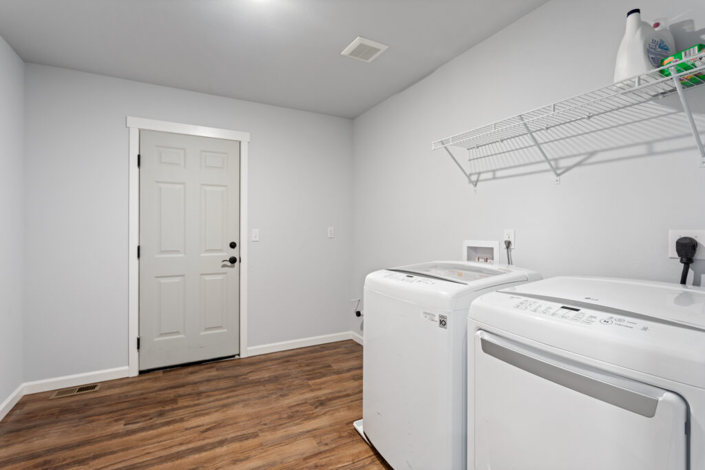 Home Plan 3464 laundry room.