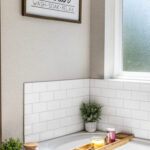 Home Plan 2232 primary suite bath.