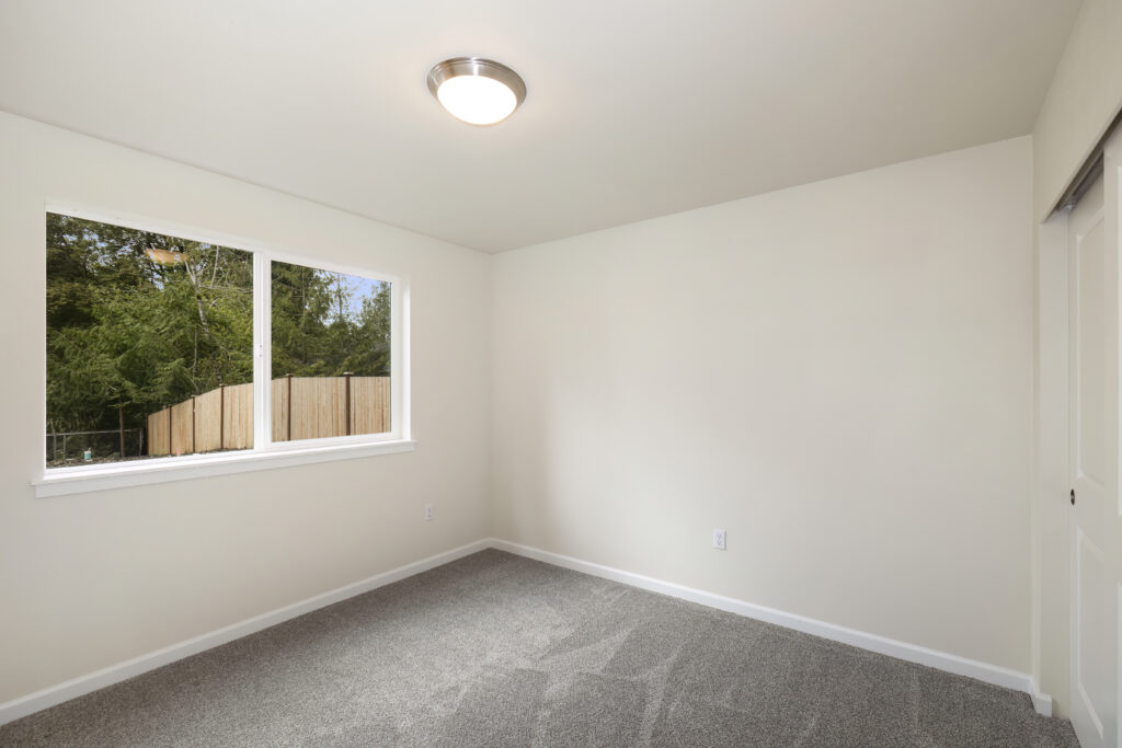 Home Plan 1248 bedroom.