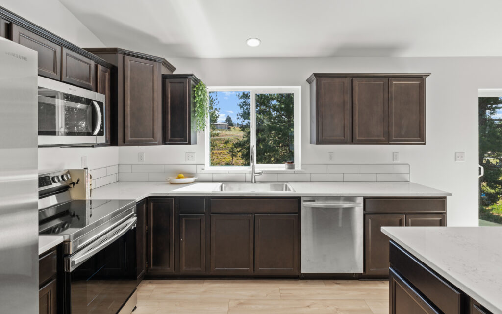 Home Plan 1491 kitchen.