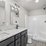 Home Plan 1768 primary bath.