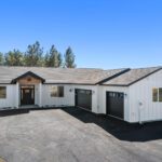 Home Plan 1940A front exterior.