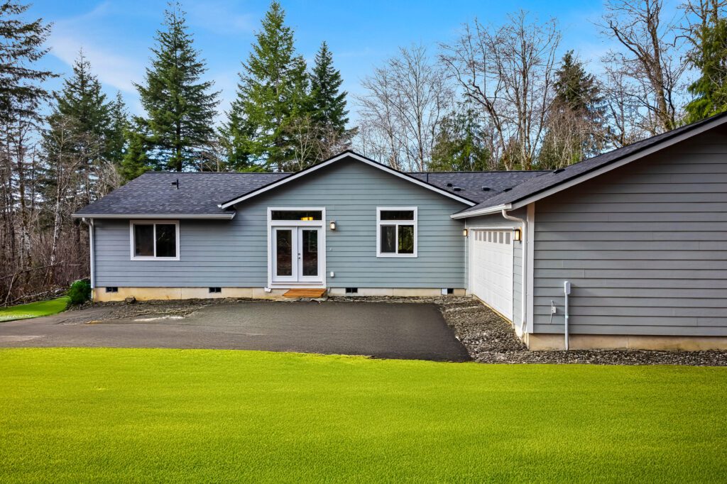 Home Plan 1780 back exterior.