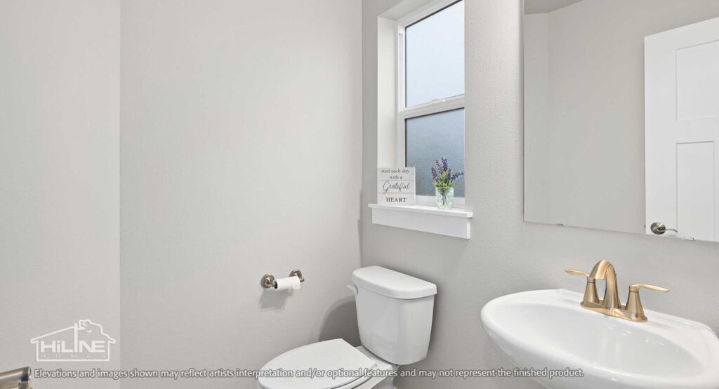 Home Plan 1675 powder bath.