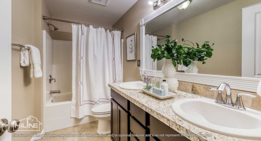 Home Plan 1768 primary bath.