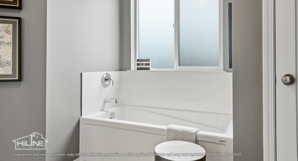 Home Plan 2232 primary bath.