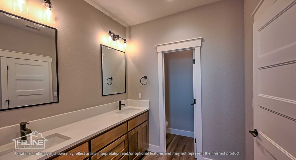 Home Plan 2576 bath.