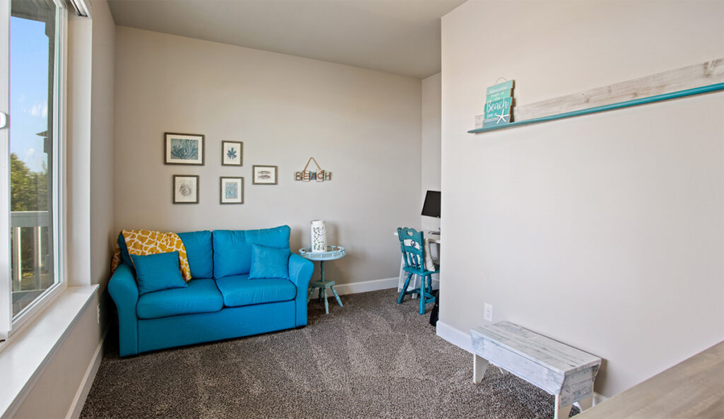 Additional bedroom in home plan 3072.