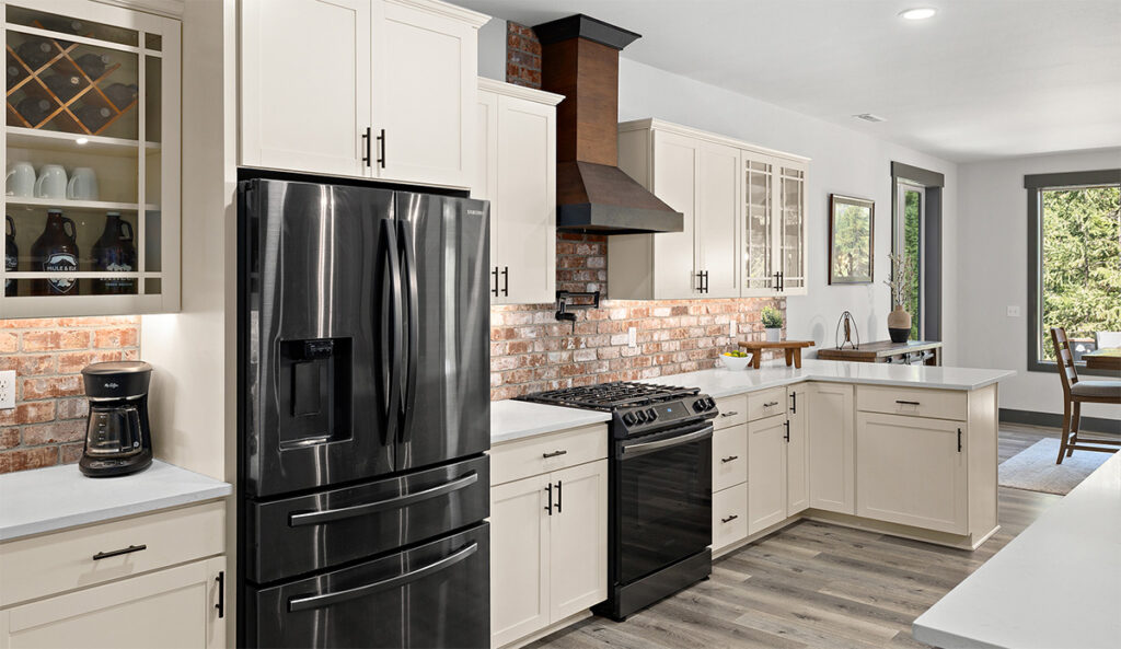 Custom kitchen in home plan 3295.