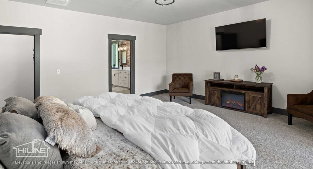 Home Plan 3295 primary suite.