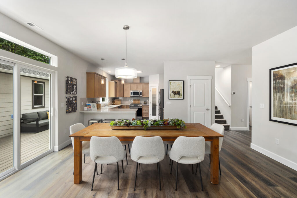 Home Plan 2373 dining and kitchen.