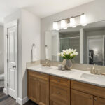 Home Plan 2373 primary bath.