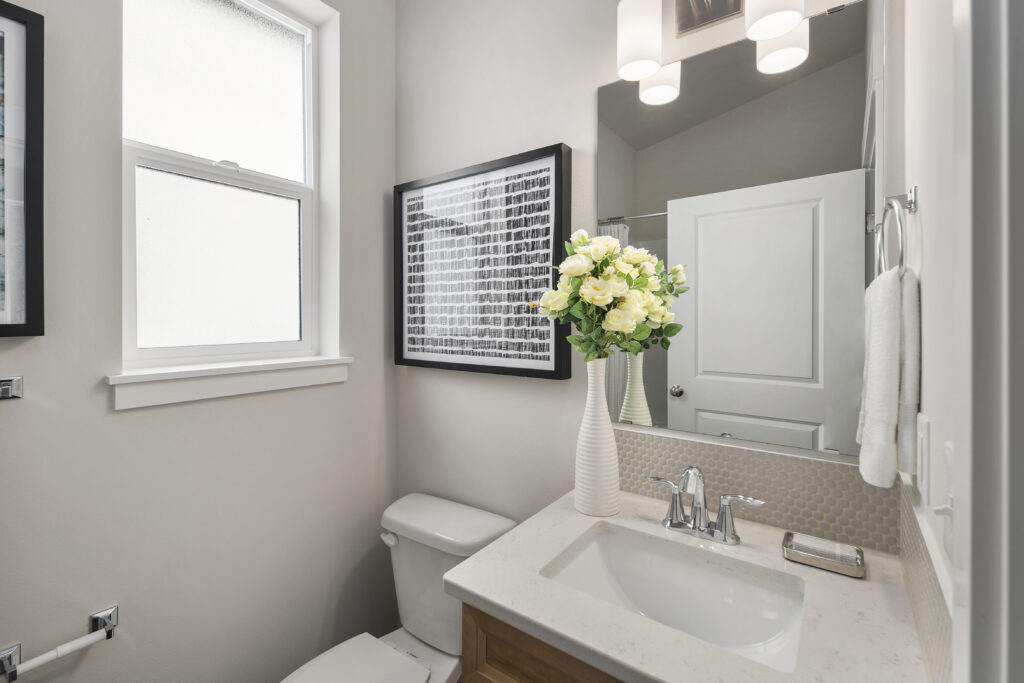 Home Plan 500A interior bathroom.