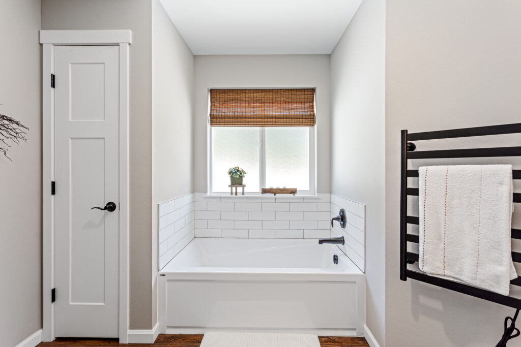 Bath & Washroom Gallery