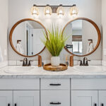 Home Plan 2188 primary bath.