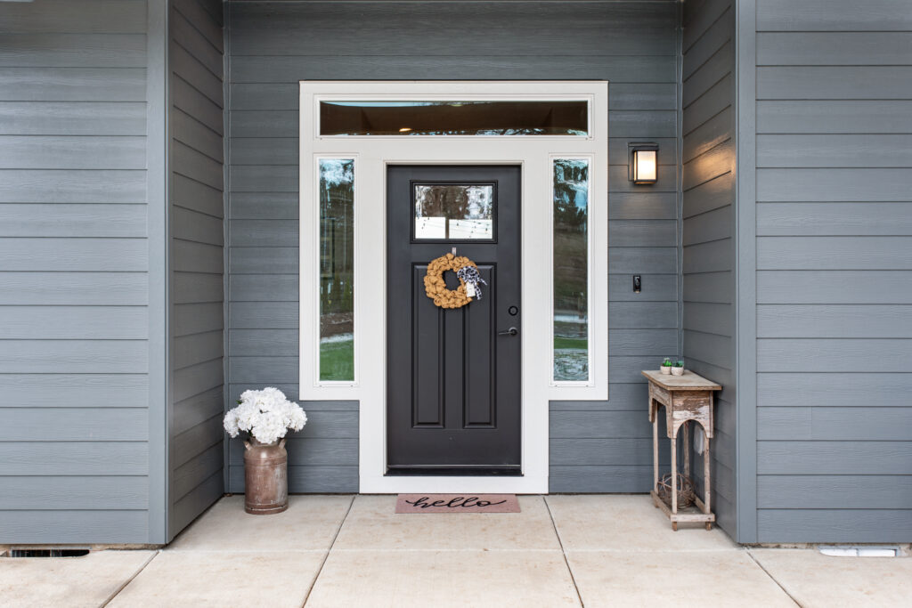 Home Plan 3711 front door.