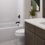 Home Plan 2041 bath.