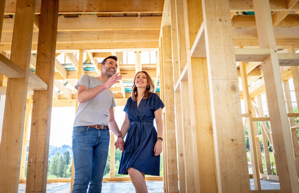 couple making their home building dream a reality with HiLine Homes.