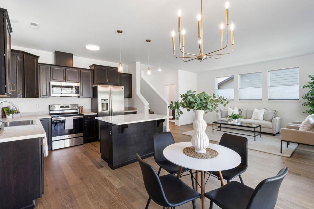 HiLine Homes interior home build.