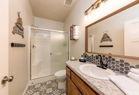 Bath & Washroom Gallery